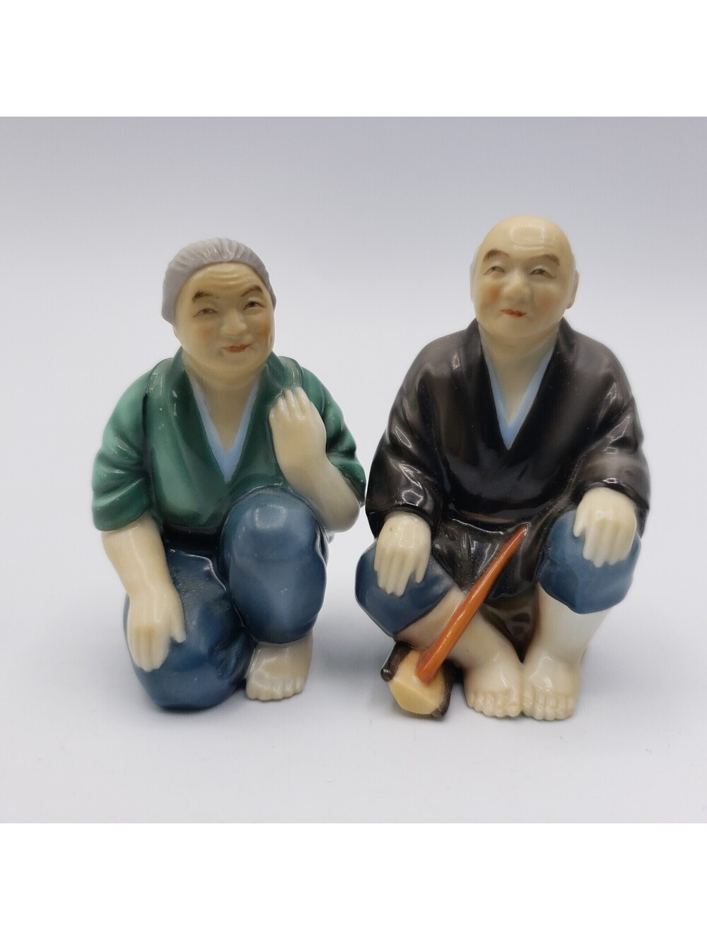 Vintage Japan Toshikane Porcelain Salt & Pepper Shakers Elderly Couple